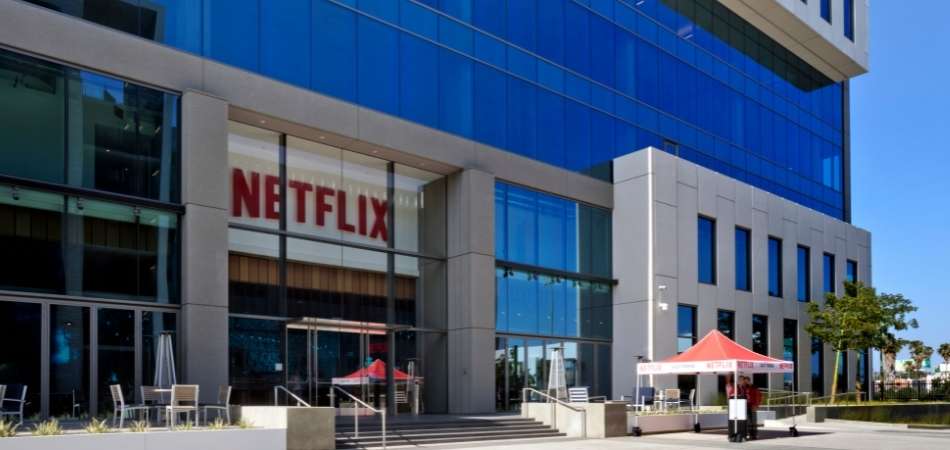 Wat is Netflix - Geschiedenis Netflix - bedrijf Netflix - aandeel Netflix
